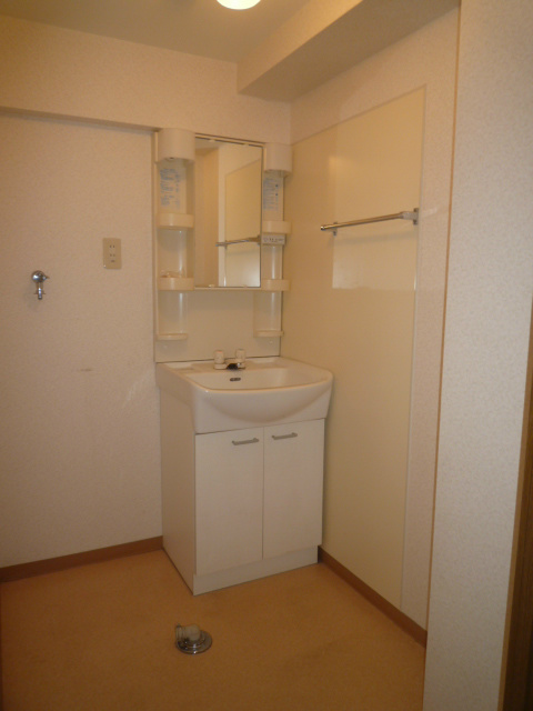 Other. Dressing room ・ Independent wash basin ☆