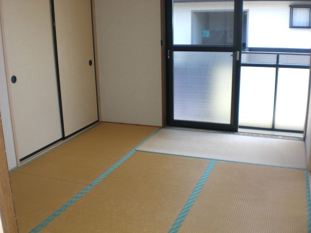 Other room space.  ☆ Japanese-style room 6 tatami ☆