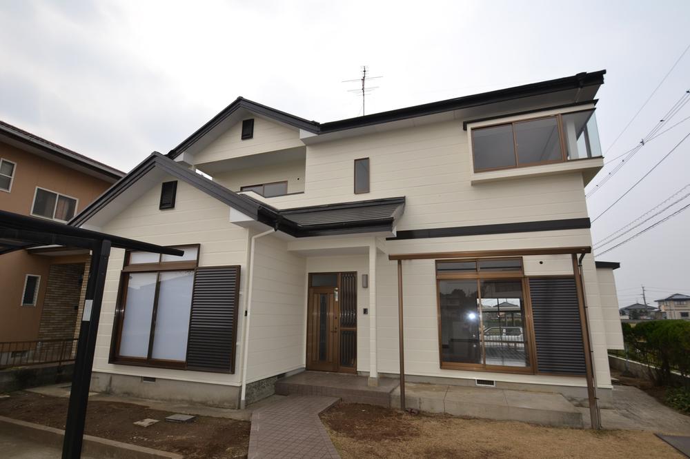 Local appearance photo. outer wall ・ It is settled Roof Coatings!