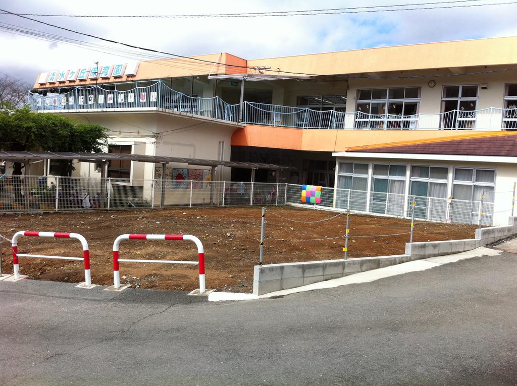 kindergarten ・ Nursery. Shimizugaoka nursery school (kindergarten ・ 592m to the nursery)