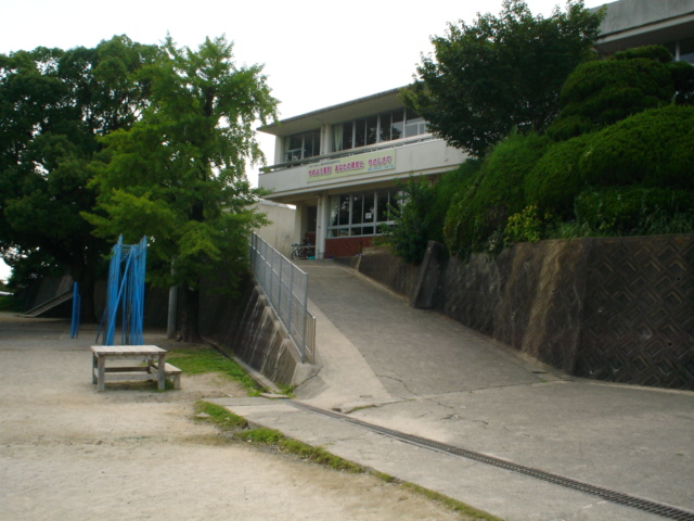 Primary school. 2020m until the Kumamoto Municipal Kumanosho elementary school (elementary school)