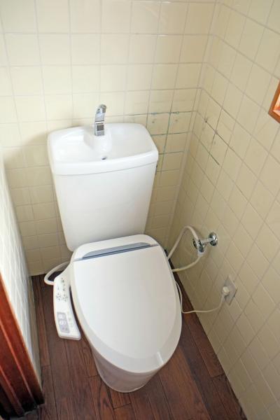 Toilet. First floor new of Washlet toilet