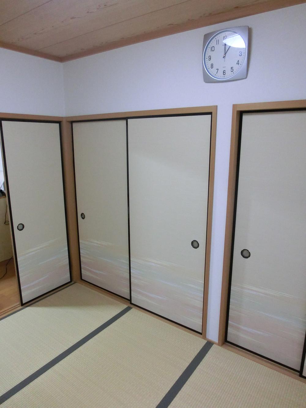 Other introspection. Enhancement is also housed on the first floor Japanese-style room