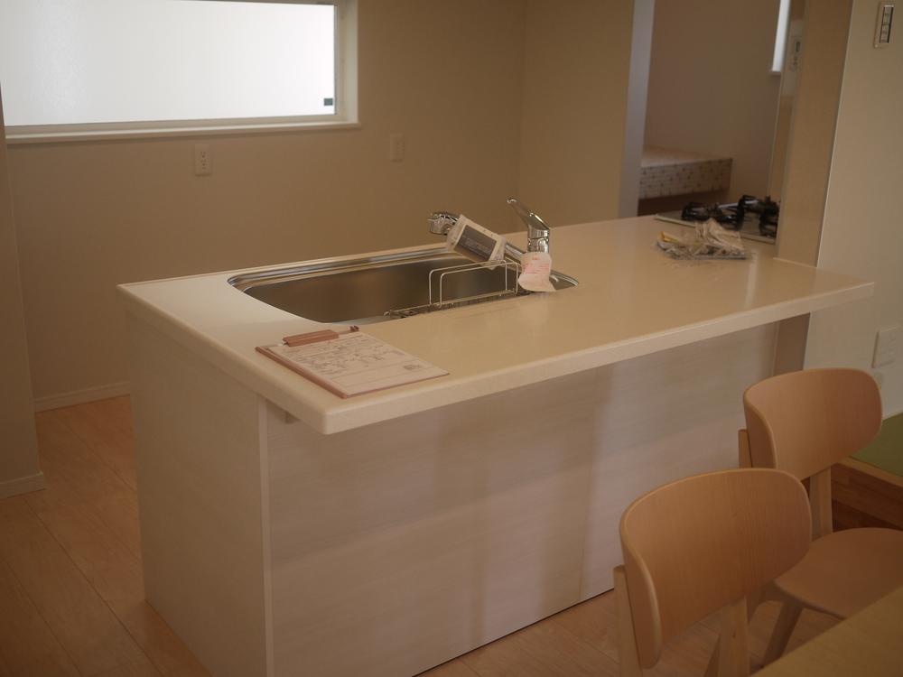 Kitchen. Model house bearing wall type kitchen The kitchen before dining table good! !