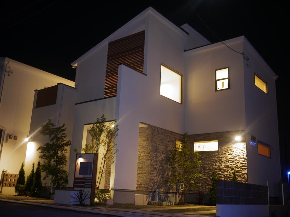 Local appearance photo. Joyo largest Big Town of the total 133 compartment. Here we Oue residential real estate, We will work in the new environment creation of what can be achieved because it is a large town. The birth of lush greenery and a safe and pleasant residential area, Please stay tuned.
