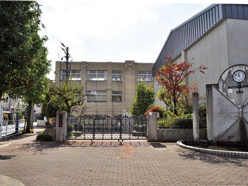 Primary school. Hisatsu river 300m Hisatsu river elementary school to elementary school (City)