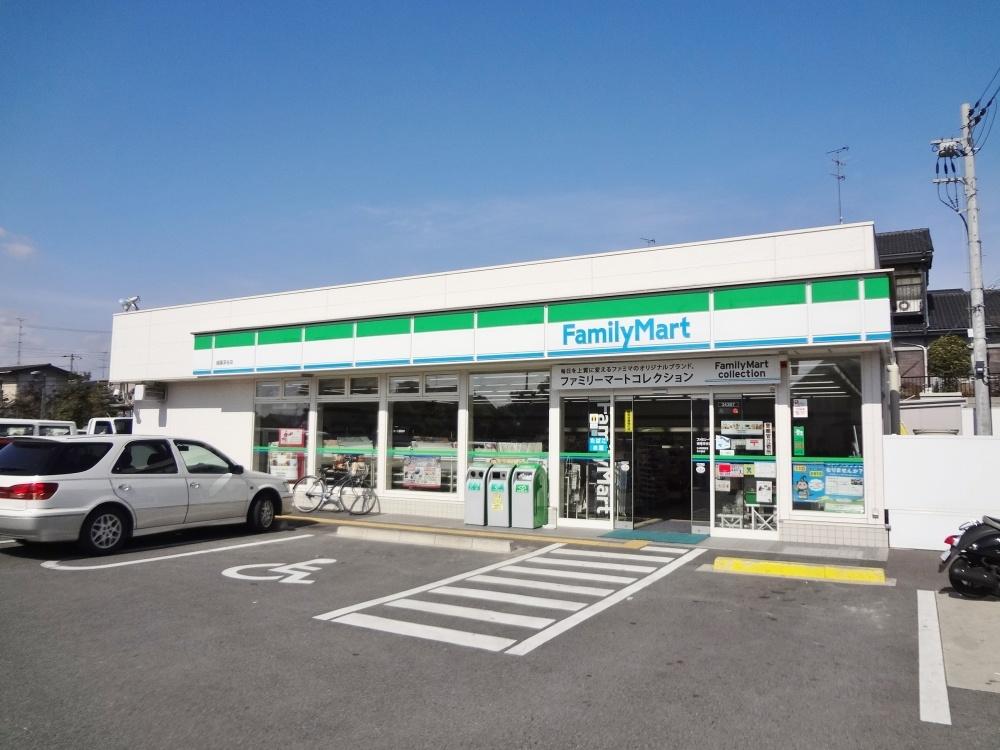 Convenience store. 888m to FamilyMart Joyo Fukaya shop