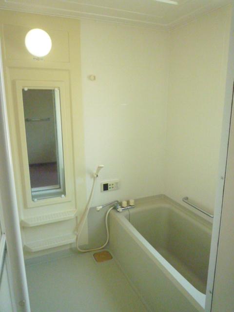 Bathroom. Indoor (10 May 2012) shooting