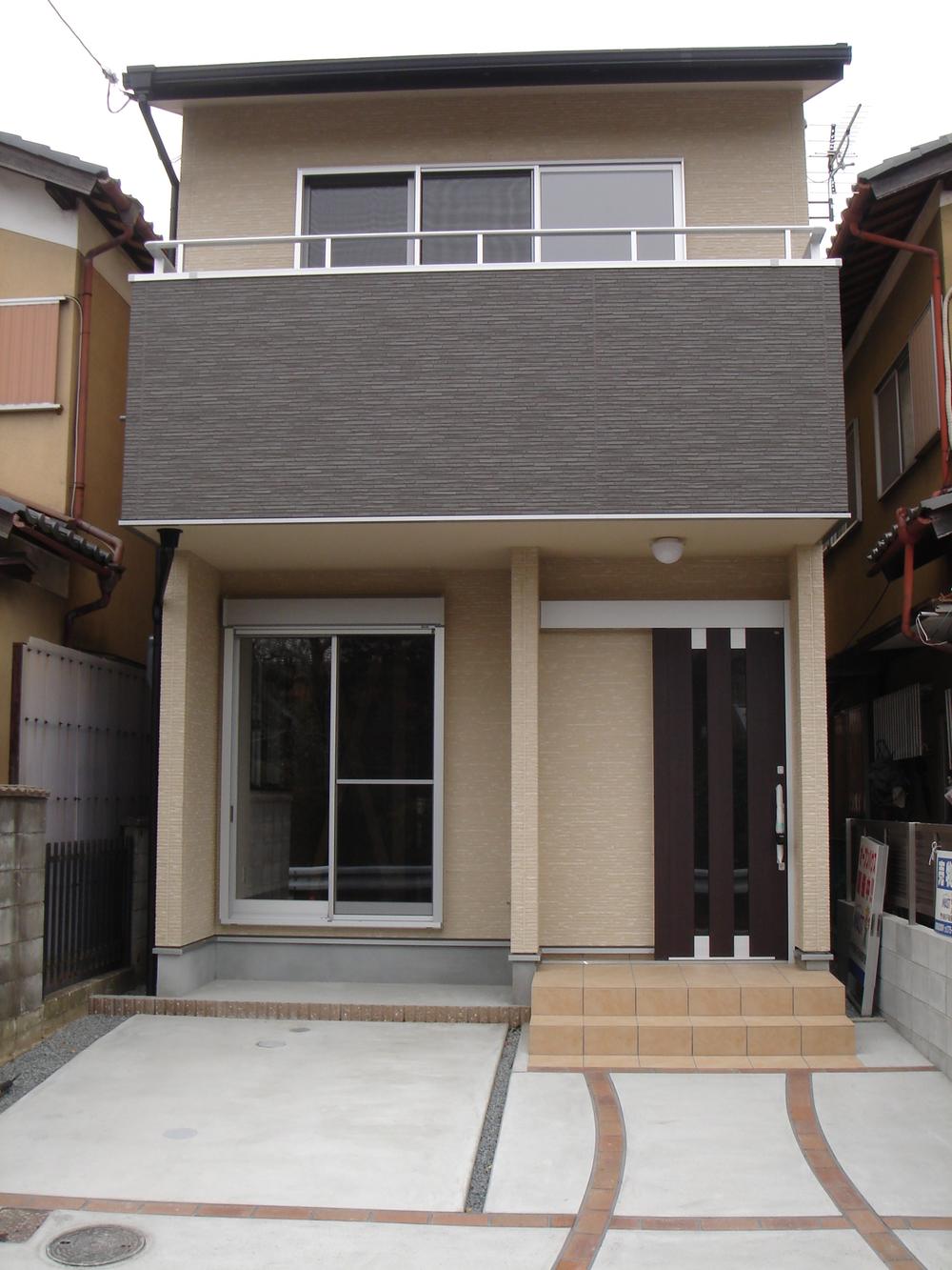 Local appearance photo. Appearance (March 2013) Shooting