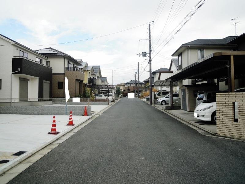 Local photos, including front road