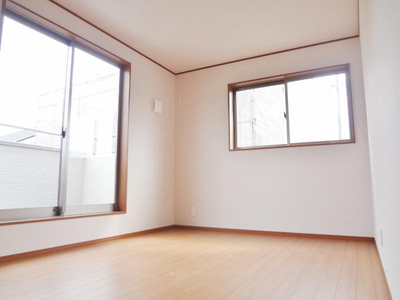 Non-living room. Second floor Western-style 6.5 Pledge