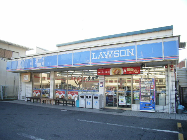 Convenience store. Lawson Nara Ukyo 4-chome up (convenience store) 1128m