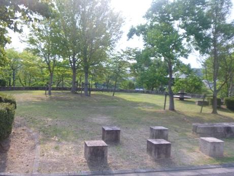 park. Until Haji Mountain park is 338m "Doshiyama" park. 