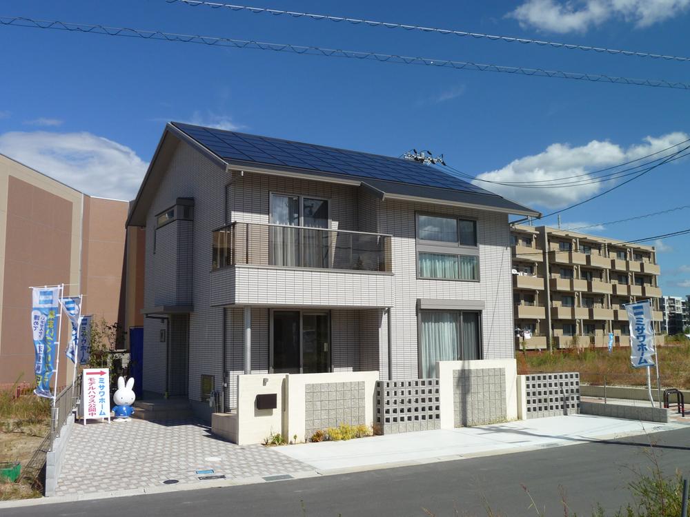 Model house photo. Central air conditioning sale model house published in    (Kunimidai 6-chome)