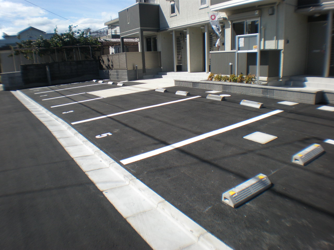 Parking lot