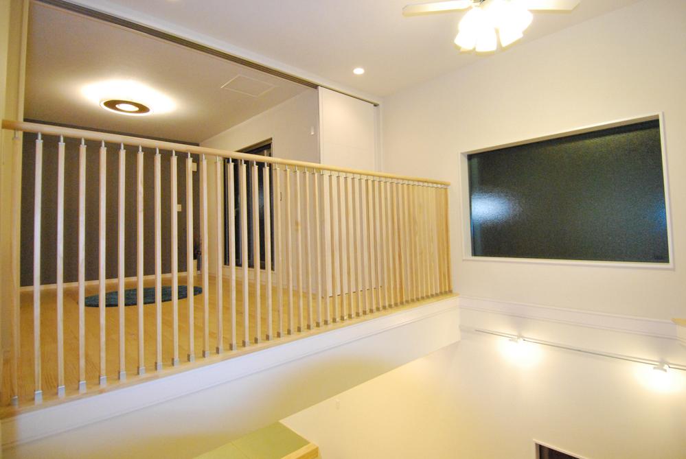 Balcony. Always help to sudden rain "inner balcony". A feeling of opening is preeminent in be installed in a blow.