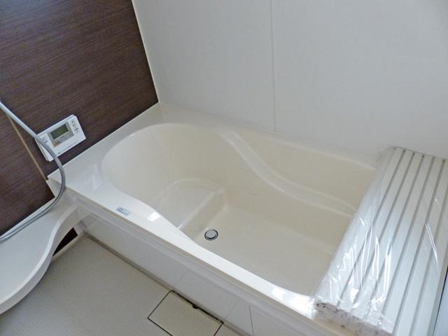 Bathroom. Breadth of 1 square meters of room, Bathroom with heating dryer