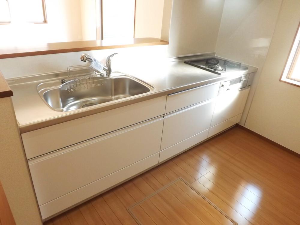 Kitchen. Same specifications photo (kitchen) Storage plenty of system Kitchen! With water purifier!