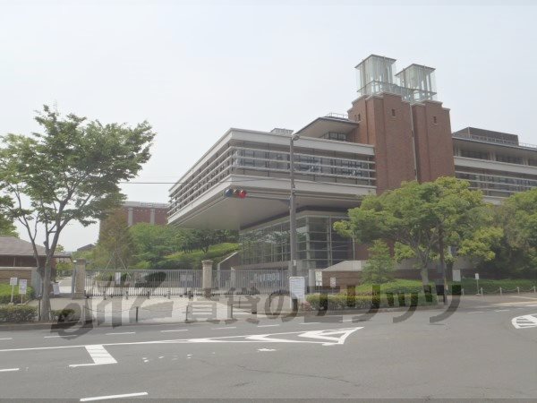University ・ Junior college. Doshisha University Kyotanabe Campus (University of ・ 3750m up to junior college)
