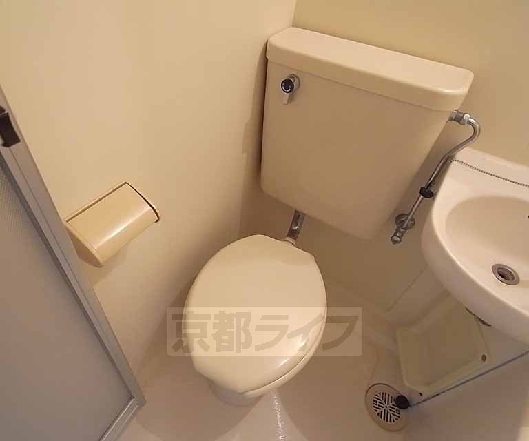 Toilet. It is also close washstand.