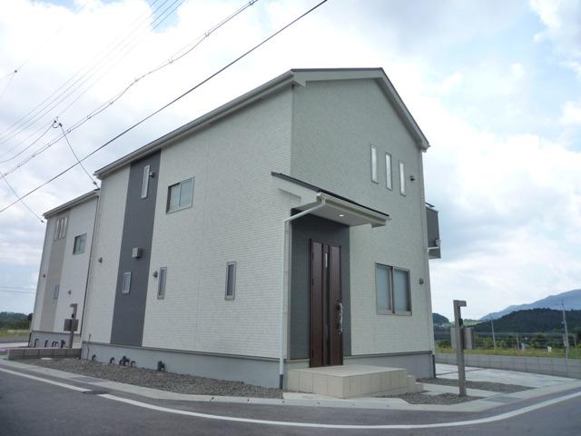 Same specifications photos (appearance). The company example of construction (appearance) simple and stylish appearance! Adoption hydrophilic coat outer wall material! Wash away the dirt in the rain!