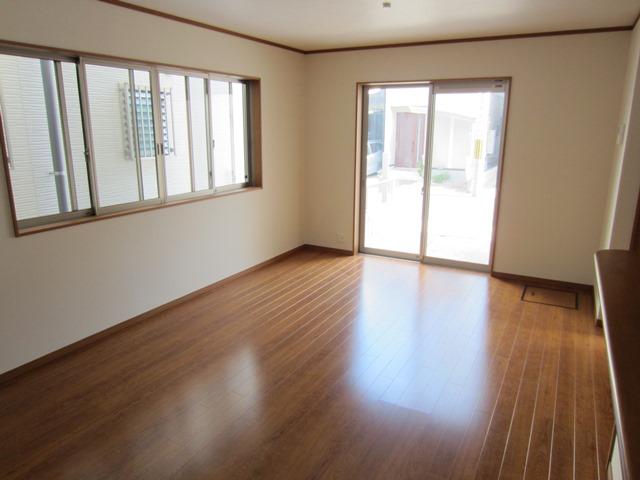 Living. Same specifications photos (living) livingese-style room Tsuzukiai type A total of 22 Pledge!