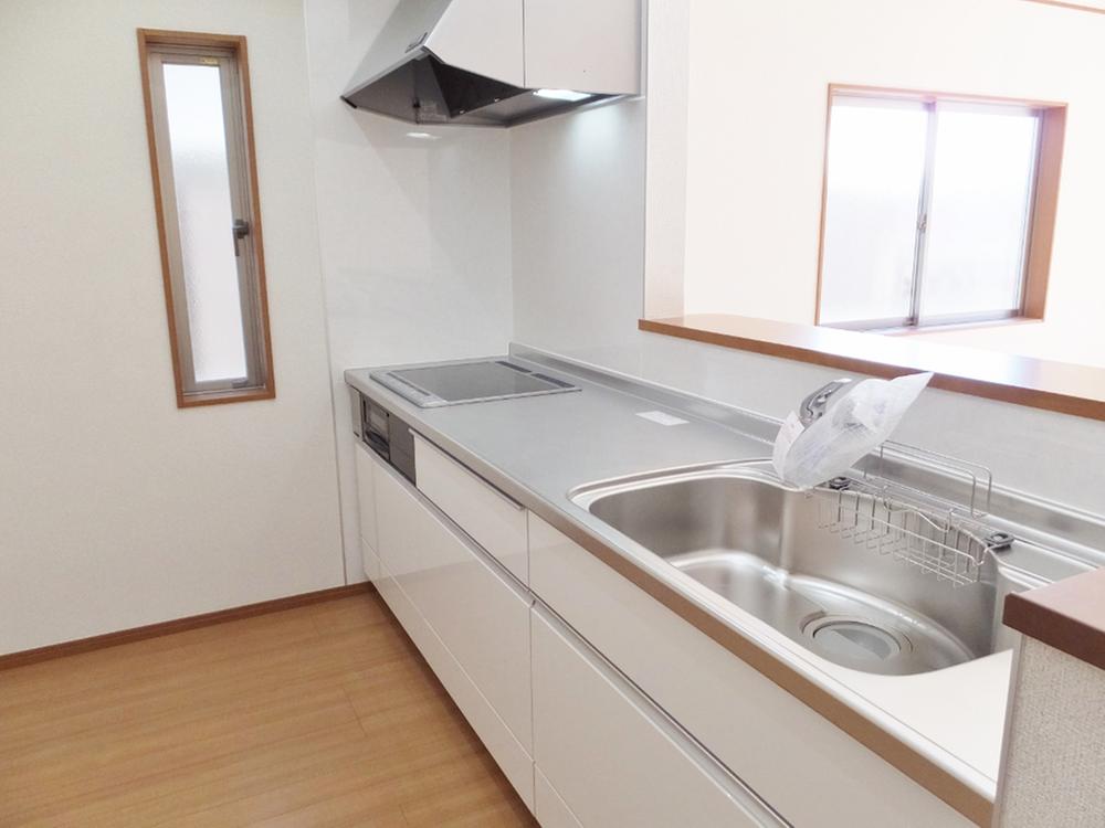 Same specifications photo (kitchen). Same type other properties kitchen