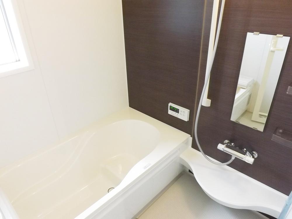 Bathroom. 1 tsubo bus of spacious sitz bath type
