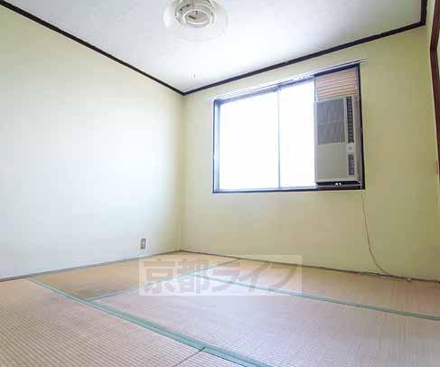 Living and room. 4.5 is the Pledge of Japanese-style room ・