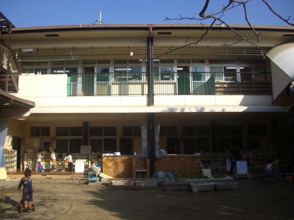 kindergarten ・ Nursery. Momomine to nursery school 252m