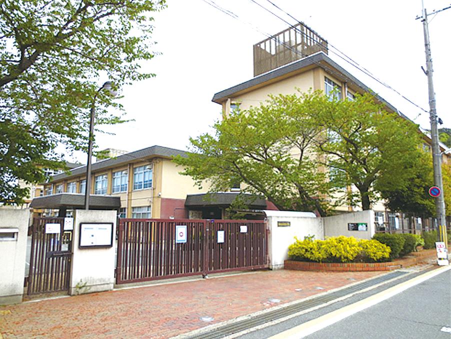 Primary school. 158m to Kyoto Municipal Hino Elementary School