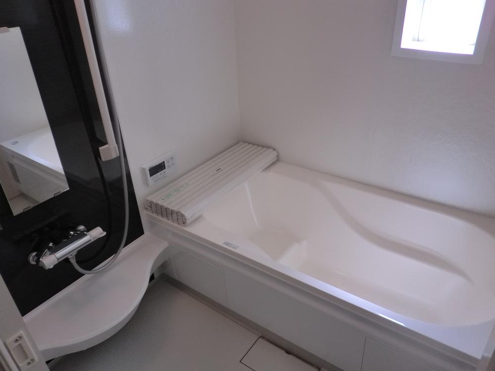 Same specifications photo (bathroom). Bathroom heating dryer ・ With bathroom window