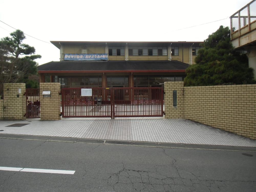 Primary school. Fujishiro elementary school