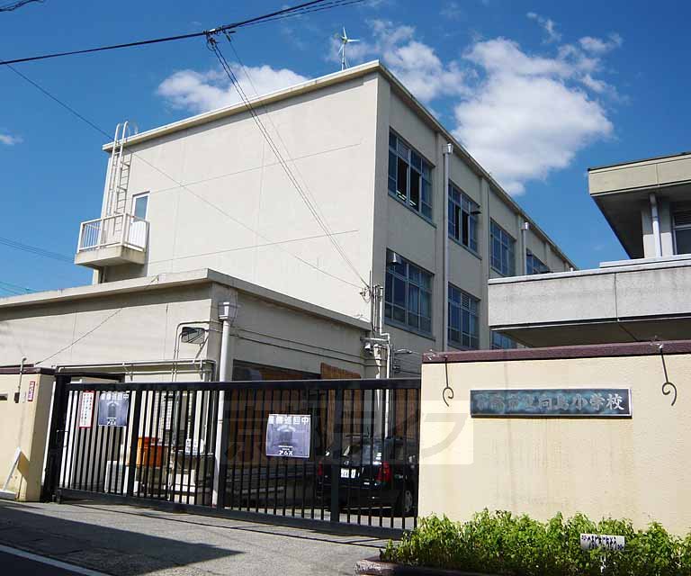 Primary school. Mukojima up to elementary school (elementary school) 389m