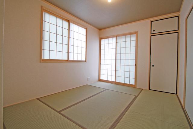 Other introspection. Japanese-style room equipped! 