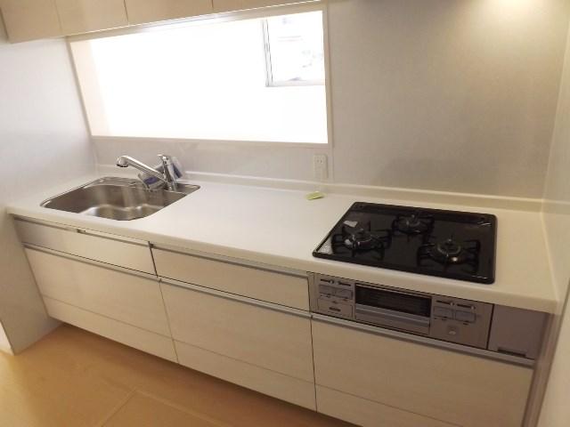 Same specifications photo (kitchen). Popular counter kitchen!  Water purifier integrated! Drawer storage! 