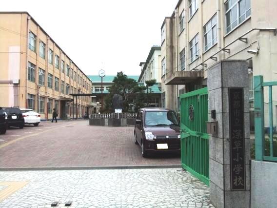 Primary school. 447m to Kyoto Municipal Fukakusa Elementary School