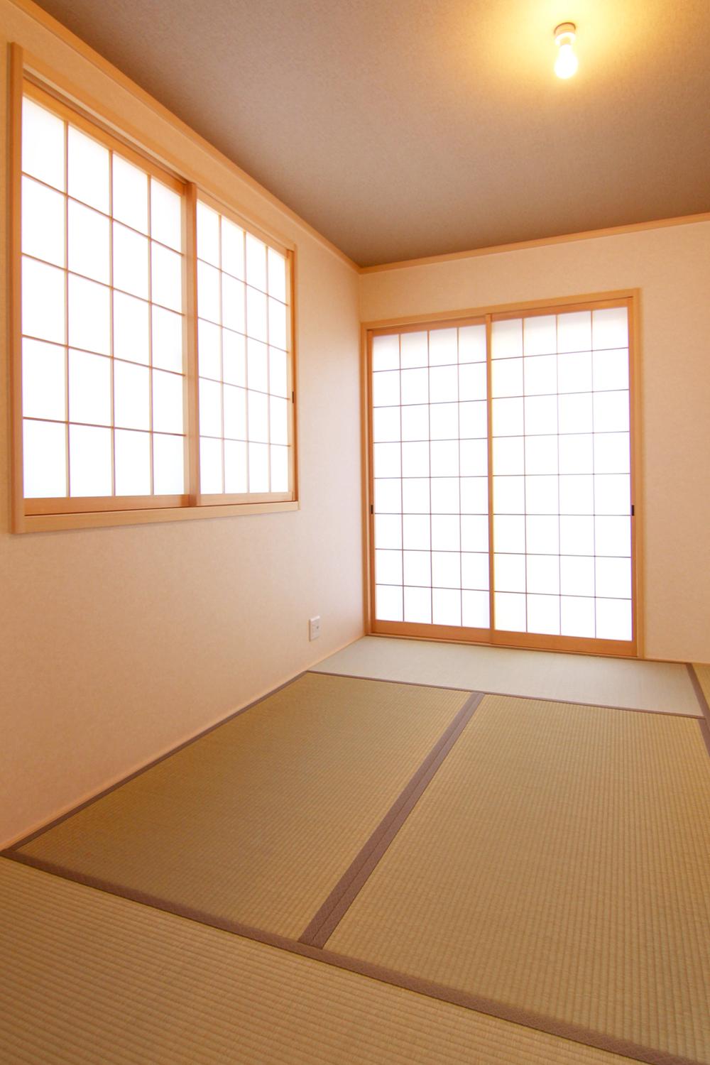 Other introspection.  ◆ Japanese-style room