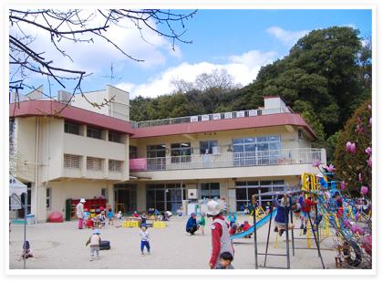 kindergarten ・ Nursery. 700m to the world light nursery