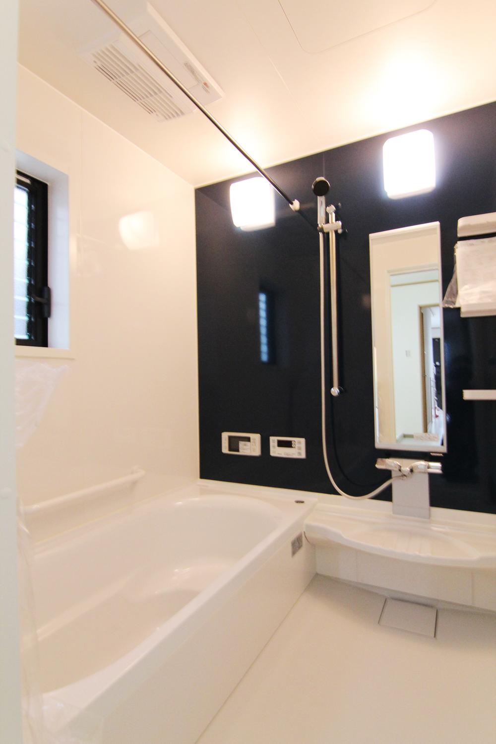 Same specifications photo (bathroom). Bathroom same specifications