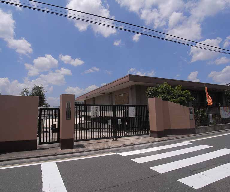 Primary school. 297m to Fushimi Itabashi elementary school (elementary school)
