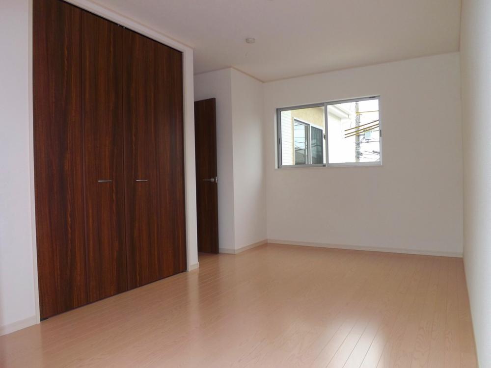 Other introspection. Yes each room storage!