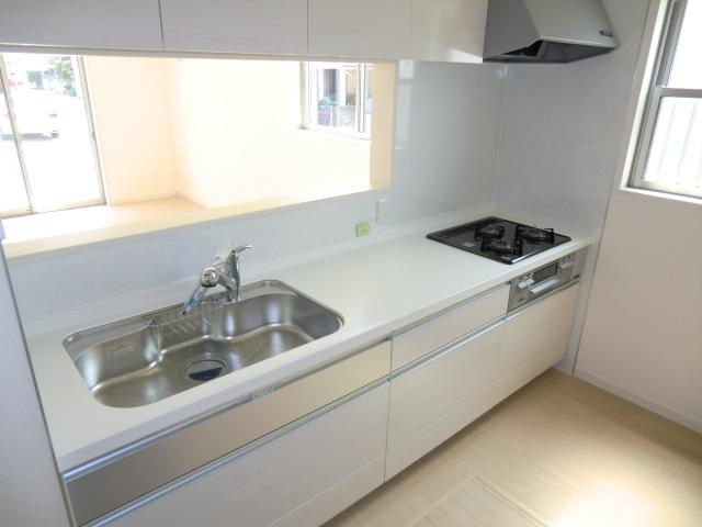 Same specifications photo (kitchen)