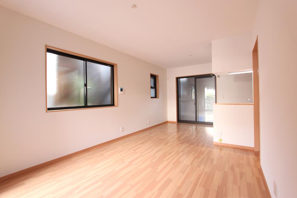 Living. Open-minded LDK is quire 14.38.  Cozy space with an attractive living ・ Dining is a space. 