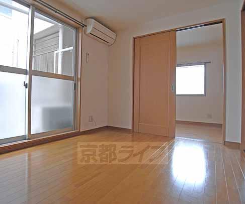 Living and room. Beautiful flooring.