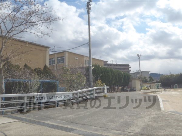 Primary school. Ikedahigashi 600m up to elementary school (elementary school)