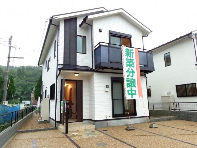 Same specifications photos (appearance). Same type other properties appearance