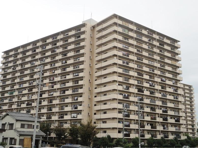 Local appearance photo. Quiet per Building B