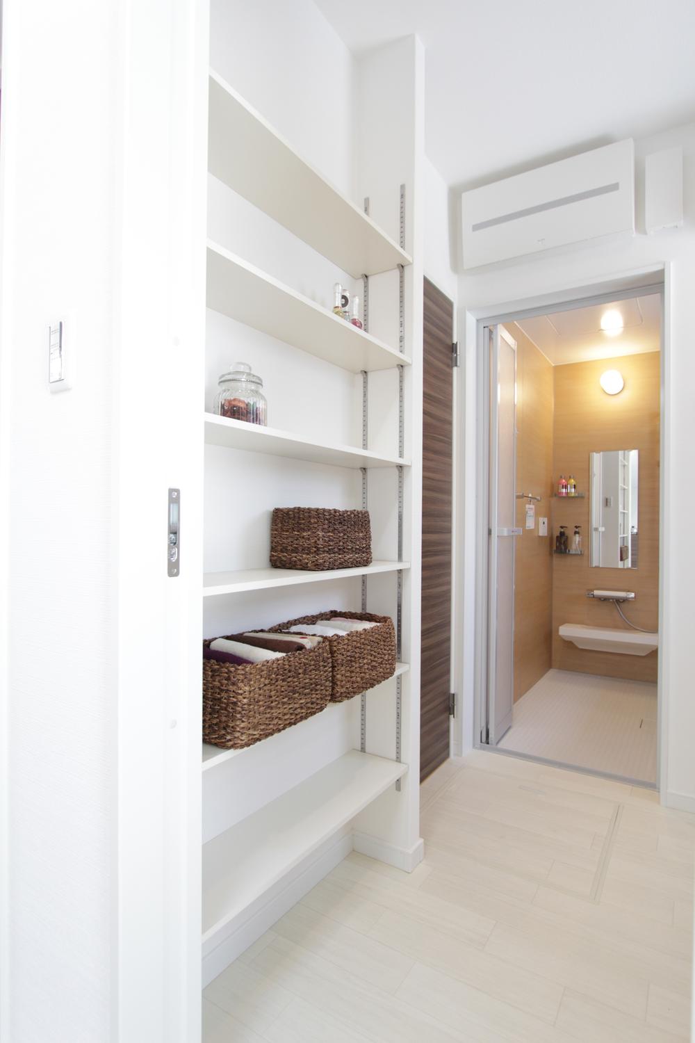 Building plan example (introspection photo). Storage shelves in the wash room is convenient for idea to put a towel and change of clothes.