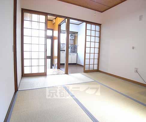 Living and room. It is the first floor of a Japanese-style room.
